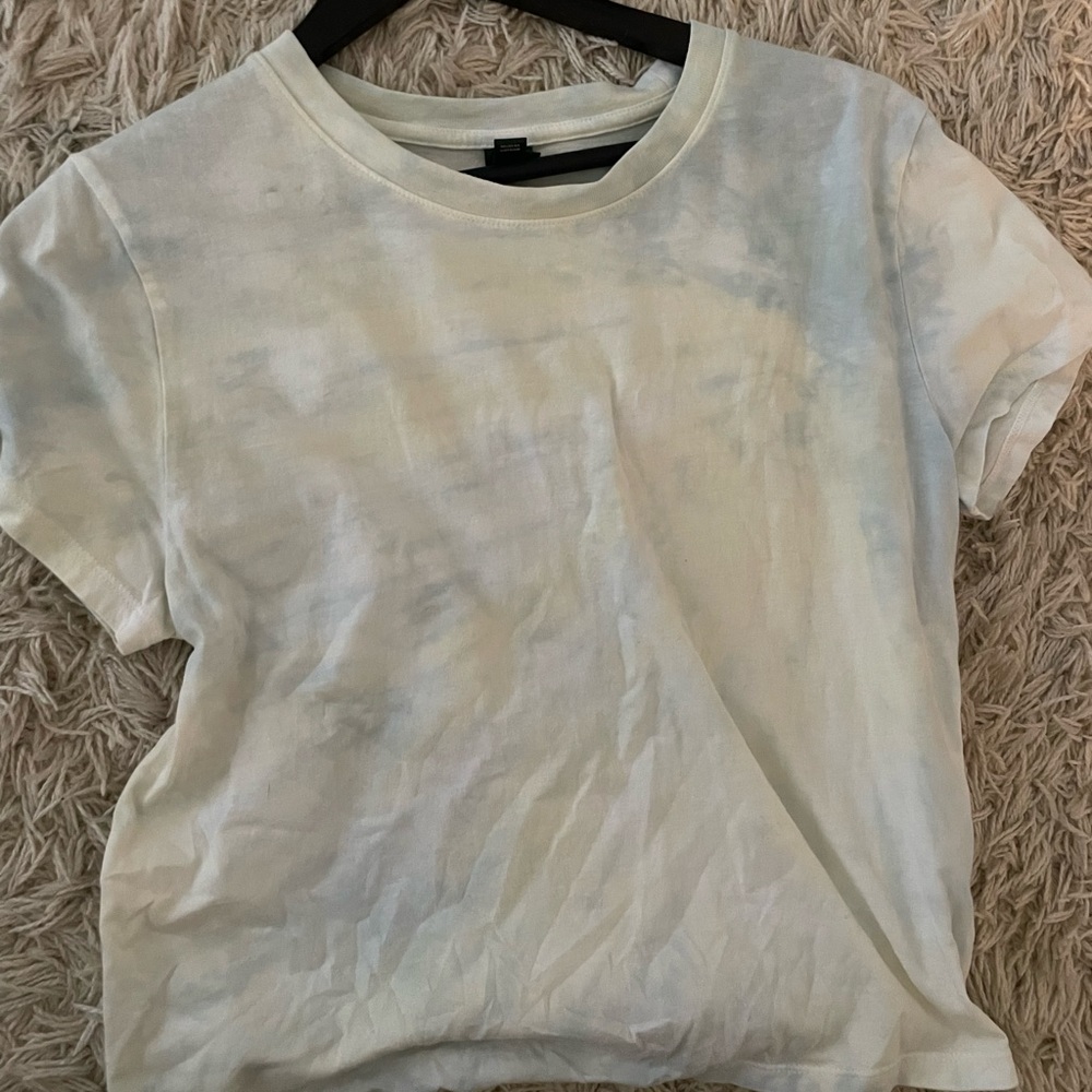 soft blue and green tie die t-shirt